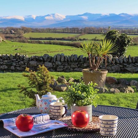 Cosy Barn Vila Dwyran Exterior foto